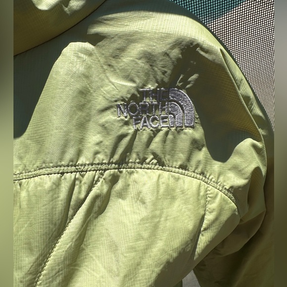 North Face women's small primasoft green jacket - Picture 4 of 8